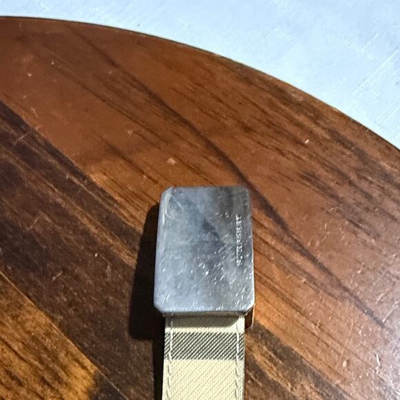 Burberry Checkered Beige and Black Belt and eyeglass case bundle - Picture 9 of 16